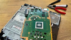 Playstation 4 moederbord reparatie