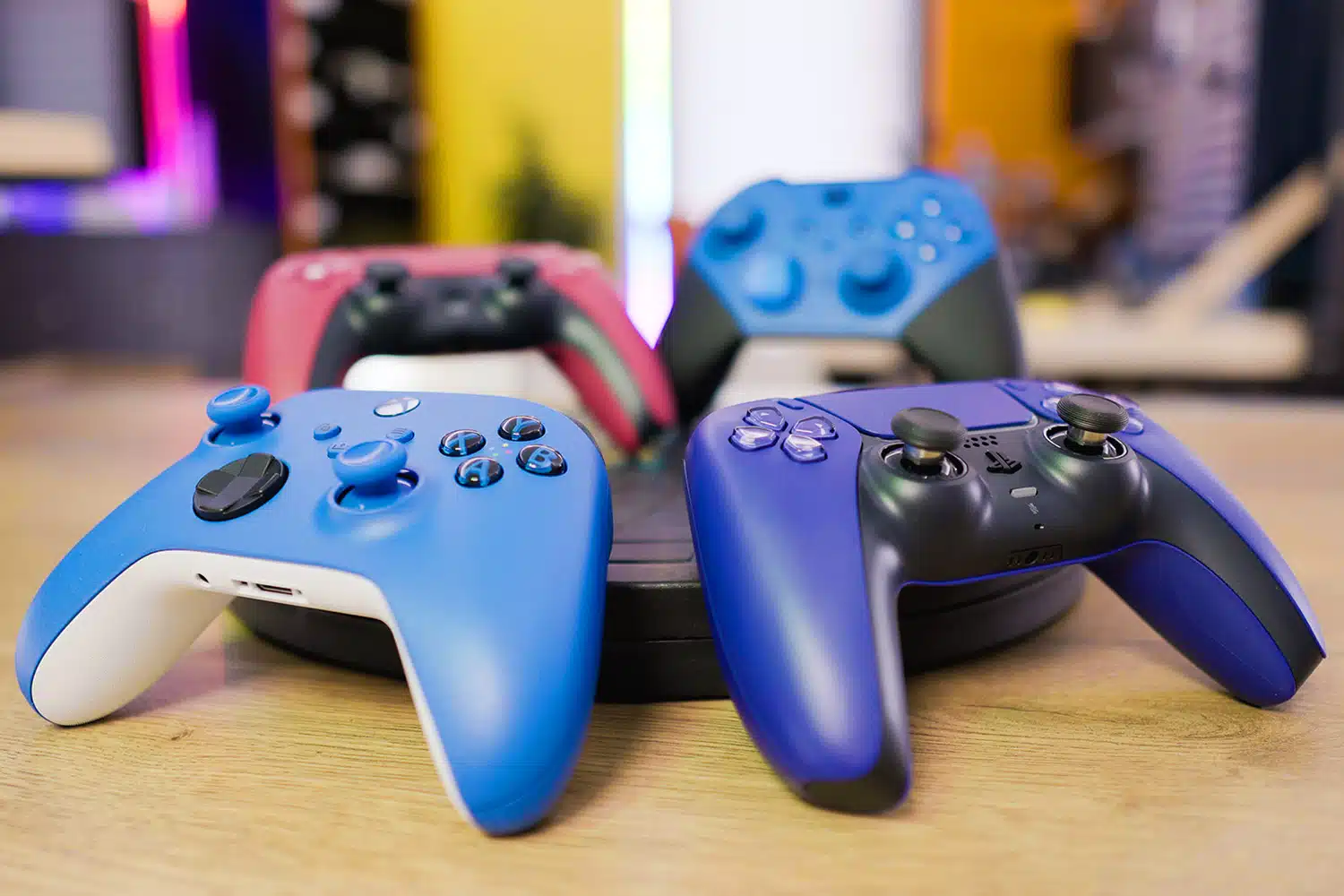 custom controllers met hall effect sticks